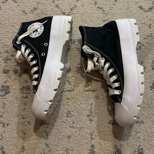 Lugged converse chuck taylors